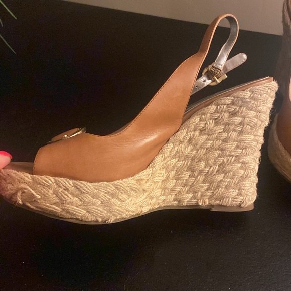 Jessica Simpson Giani tan leather wedge espadrille heel gold buckle size 9.5 - Picture 3 of 12